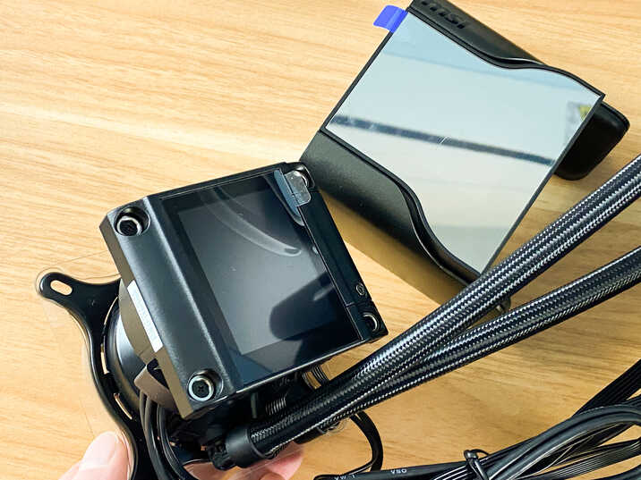 电脑CPU用的高端水冷散热器是贵有所值吗?微星S360开箱拆解