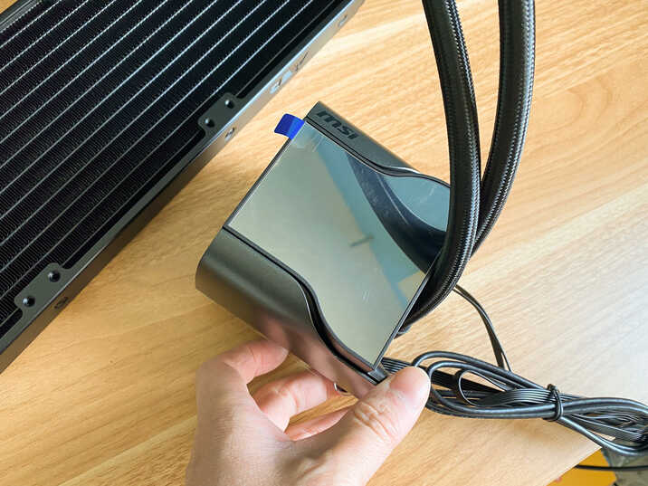 电脑CPU用的高端水冷散热器是贵有所值吗?微星S360开箱拆解