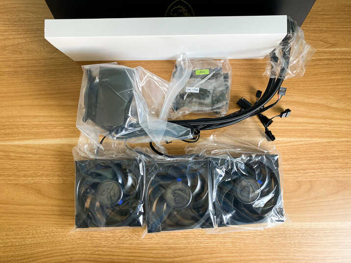 电脑CPU用的高端水冷散热器是贵有所值吗?微星S360开箱拆解