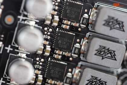 华硕RTX 3070 O8G 猫头鹰版显卡评测:强强联手打造极致静音散热