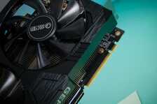 影驰RTX 2080 Super大将评测:这温度和噪音控制绝了