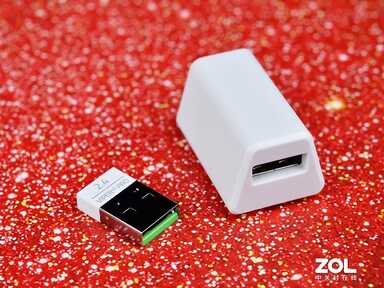雷蛇毒蝰V2专业版游戏鼠标评测:超轻盈 极致性能