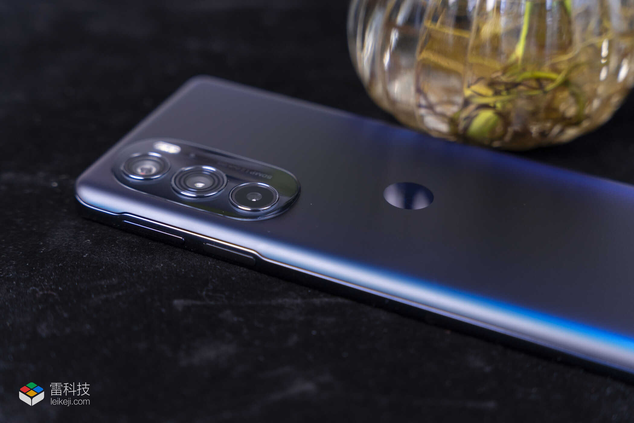 moto edge X30评测：全球首发骁龙8+性价比，足够了吗？