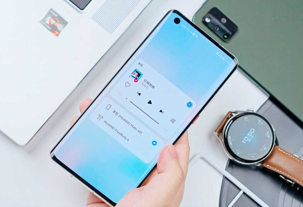 AMOLED、OLED和LCD屏有什么不同?哪个更好?看完就懂了