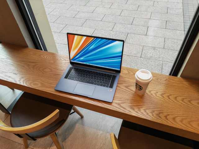 荣耀MagicBook 16 Pro锐龙版评测:7000元价位的钢桶型生产力工具