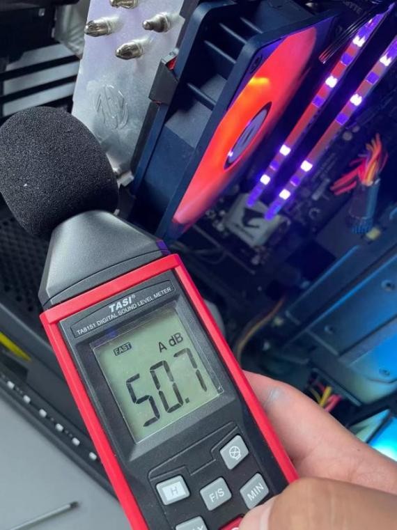 百元散热新选择,泽洛P4风冷+AP12风扇开箱简测