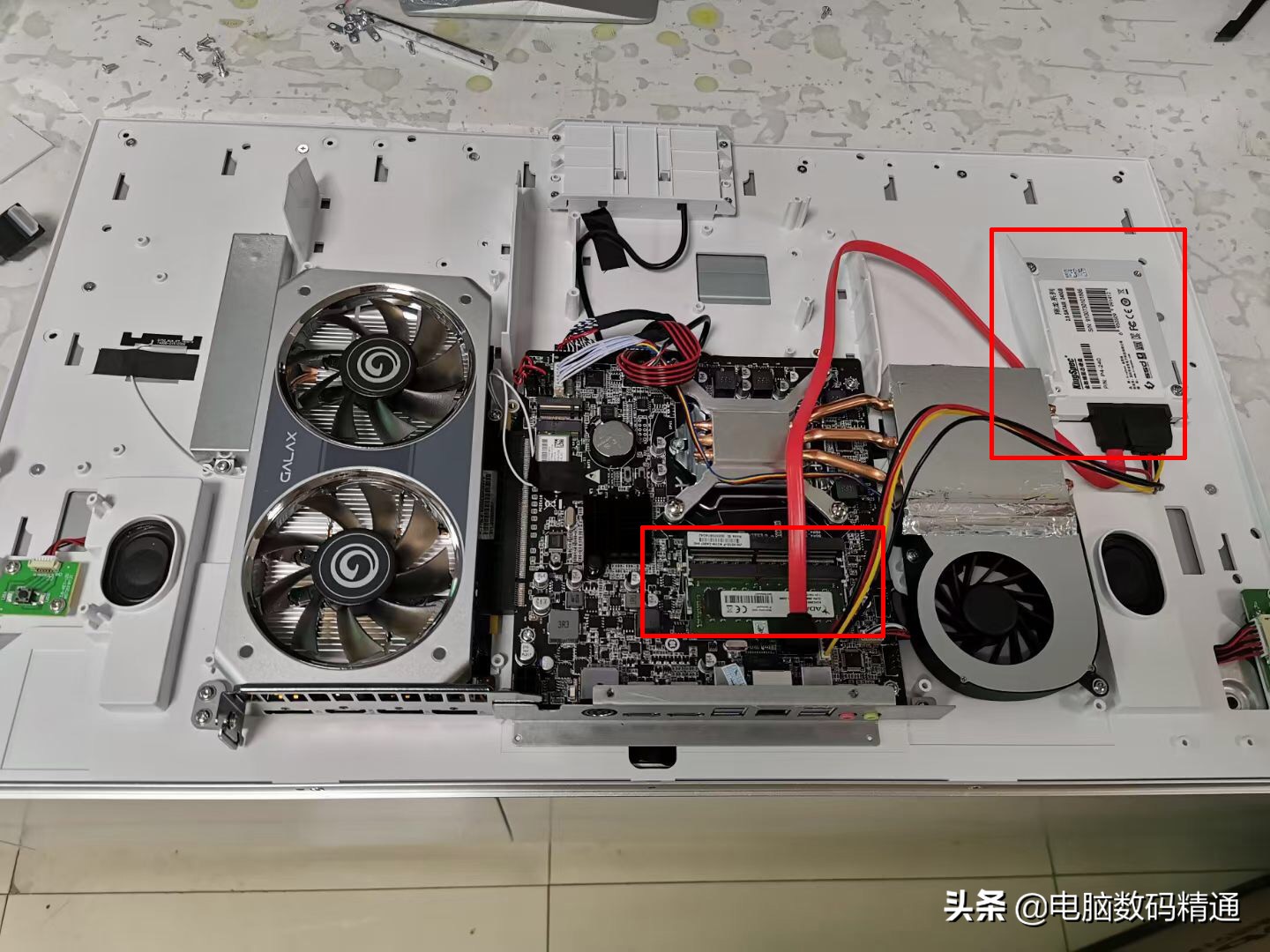 固态盘和内存条在电脑中哪个更重要?为何电脑卡顿就加装内存条?
