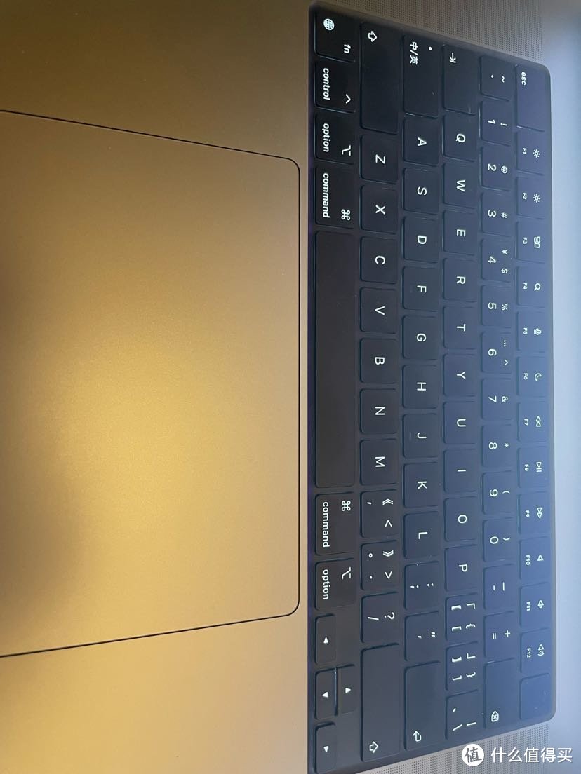创作本之间的比拼！MacBook Pro 2021款对比华硕ProArt 16