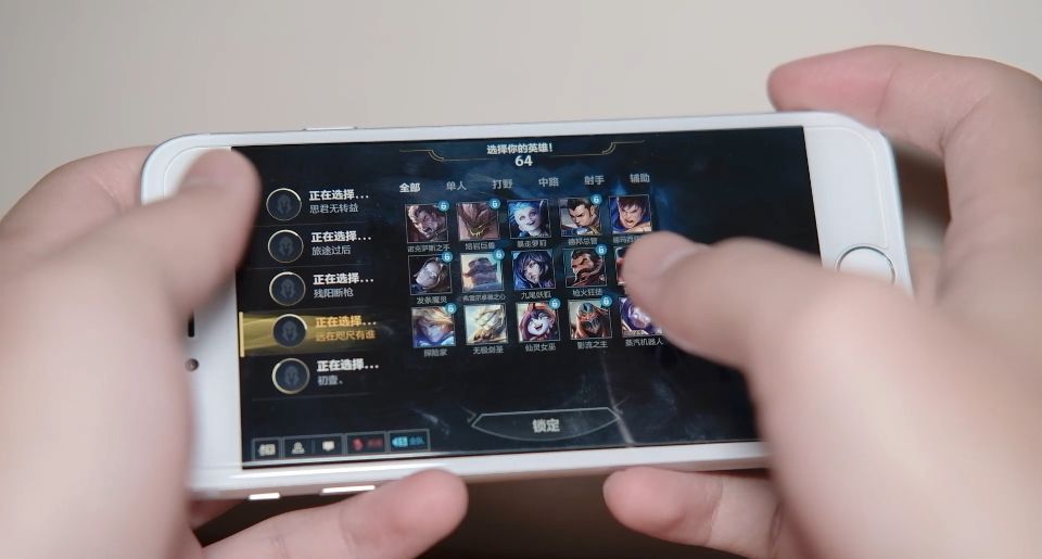 最不起眼的苹果旗舰:iPhone7迟到的评测