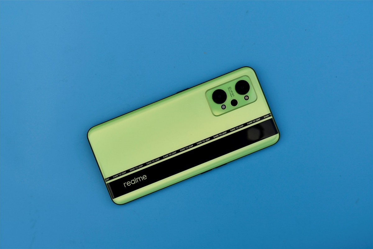 5000mAh+骁龙870+金刚石散热,跌至2299元,65W闪充旗舰重回低价