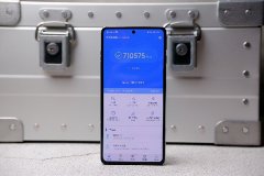 摩托罗拉edge s pro：搭载骁龙870+LPDDR5+UFS3.1（售价仅1799元）