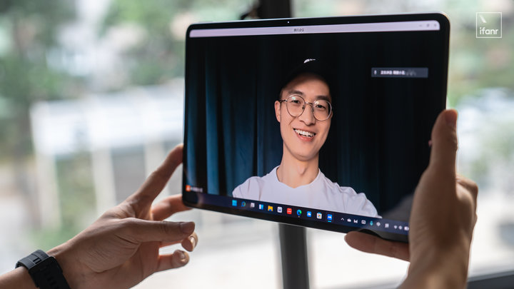 华为 MateBook E 图赏：可变的形态，不变的可靠