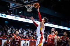 男篮世预赛：中国男篮33分狂胜双杀日本男篮