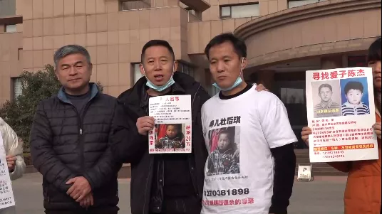 孙海洋回应养母称孙卓是离异家庭弃养:“这是瞎话!”