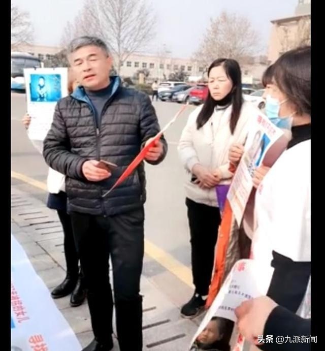 孙卓户籍为何在黑龙江?养母:当时请娘家帮忙落户