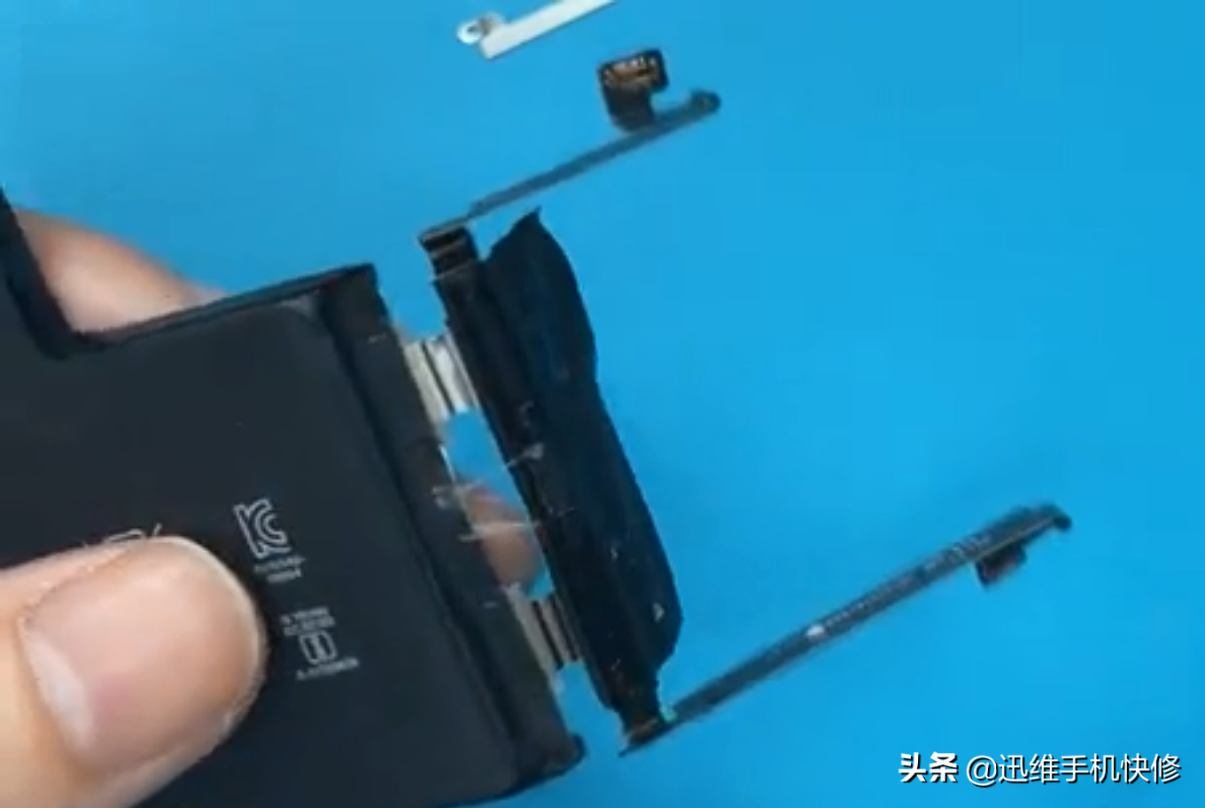 谁说苹果手机只能换原装电池?更换第三方电池不弹窗大揭秘
