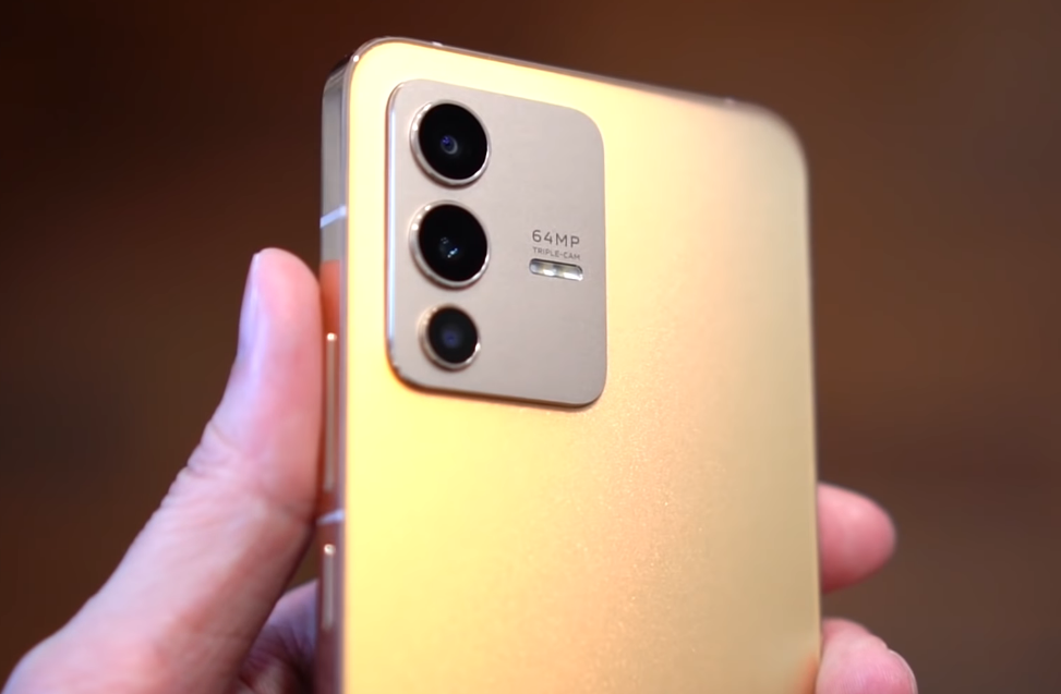 vivo S12使用体验,花费2799元不划算?摸到真机后一切都值了