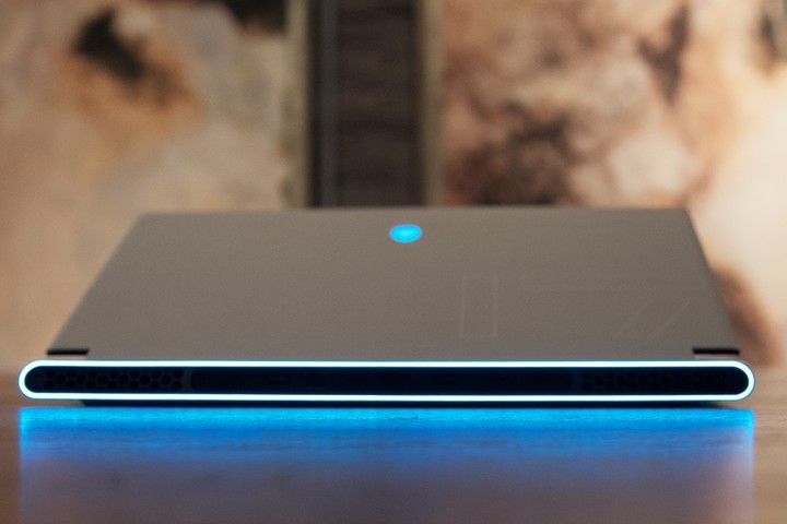 Alienware X 17 体验:外星人想做的,不止是一台游戏本