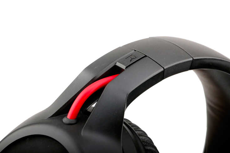 轻量化无线游戏耳机,金士顿HyperX Cloud Flight天箭