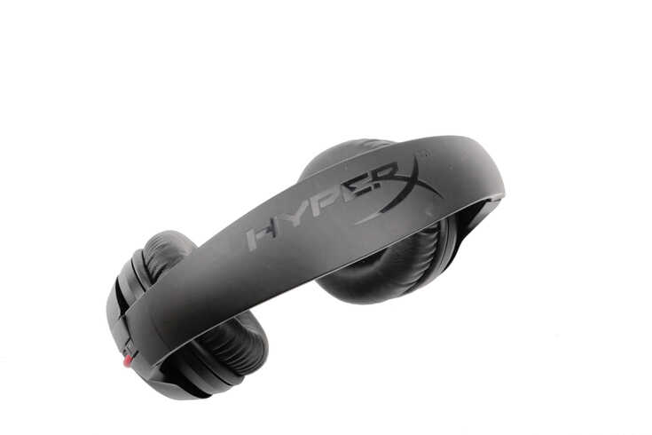 轻量化无线游戏耳机,金士顿HyperX Cloud Flight天箭