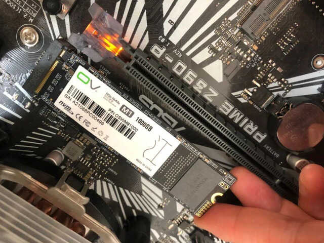 为啥固态硬盘不能轻易进行碎片整理呢?