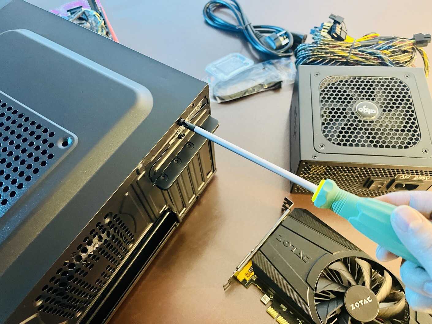 2200元装一台超实用电脑分享,用到显卡降价压力不大?