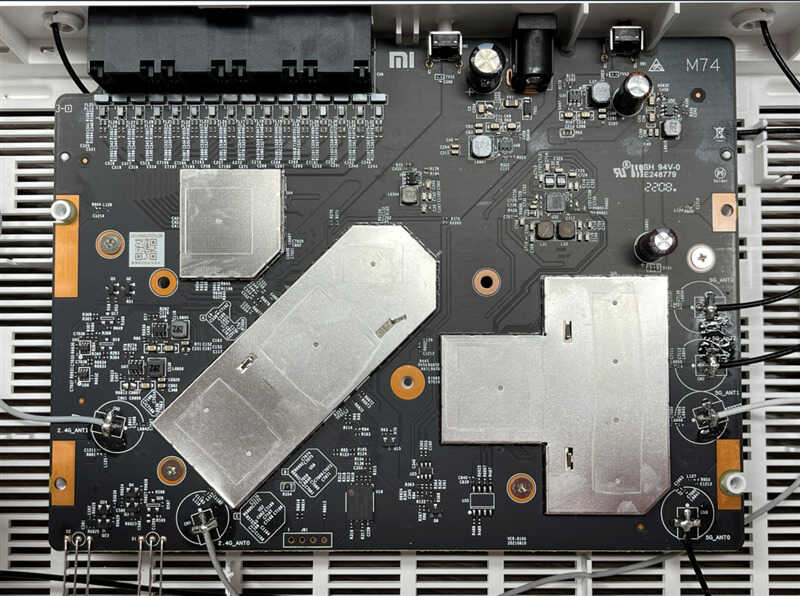 AX6性价比之王继任者!Redmi AX5400路由评测:再不用纠结二选一了