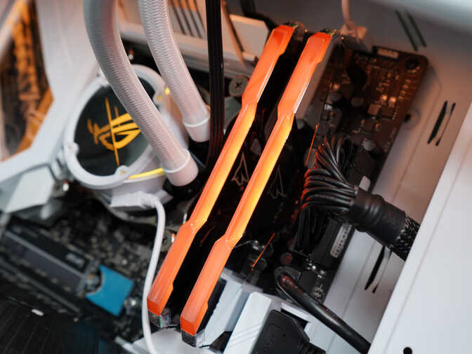 朗科绝影DDR4-3600内存评测:搭12代酷睿平台,游戏很舒爽