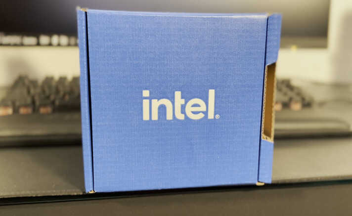 intel打造原装散热器天花板,i9御用RH1散热器拷机实测