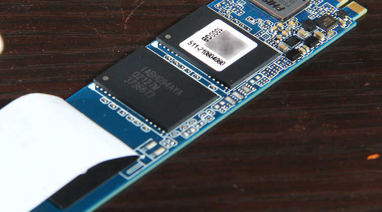 吹牛能免智商税?可乐哥今天猛吹一波PCIe3.0固态盘