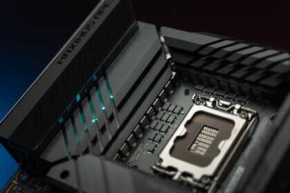 华硕Z690 APEX主板创DDR5-8888世界纪录