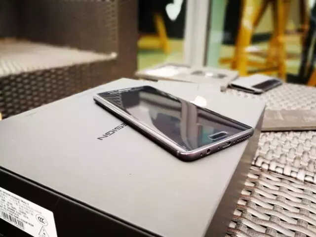 拥有一部华为Mate9保时捷版是种怎样的体验?
