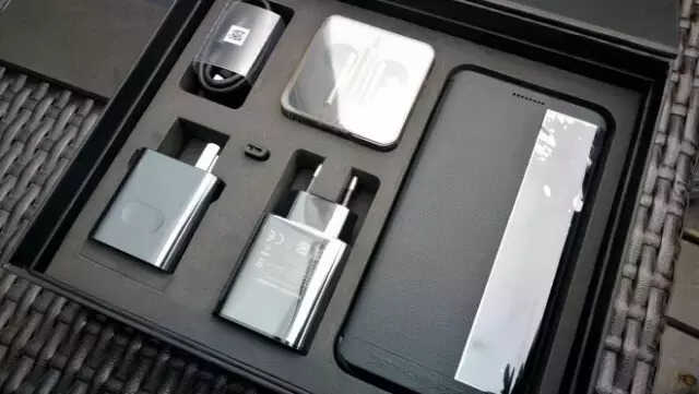 拥有一部华为Mate9保时捷版是种怎样的体验?