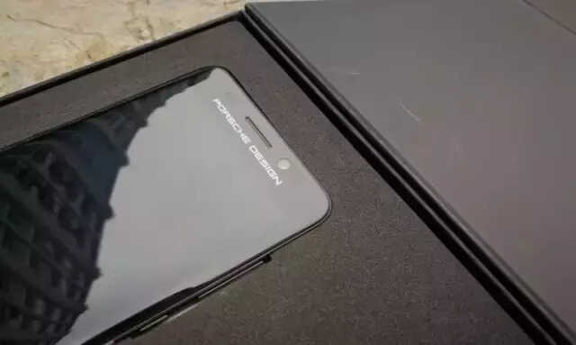 拥有一部华为Mate9保时捷版是种怎样的体验?