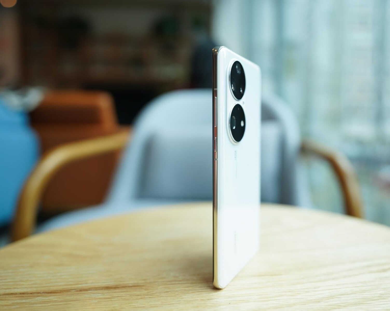 围观!最好的前3部“国产”手机:OPPO、小米+华为,你更喜欢谁?