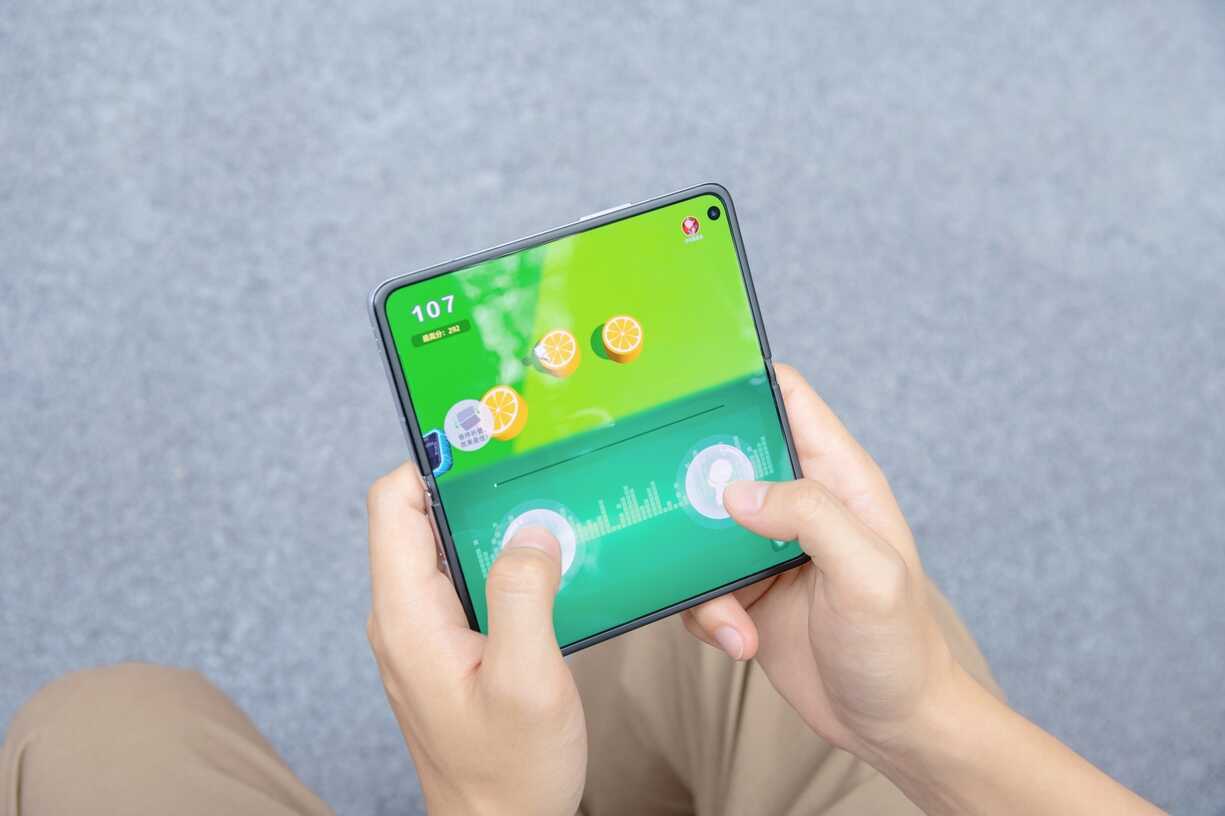 为折叠屏量身定制的游戏体验怎么样?用OPPO Find N体验有点带劲