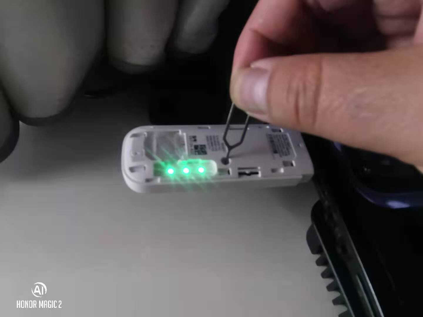单卡多人用,人造景点用人造WIFI,华为随行WIFI上手记