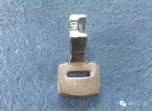 缝纫机总说自己这个不会使用,今天这篇文章就来教你如何使用