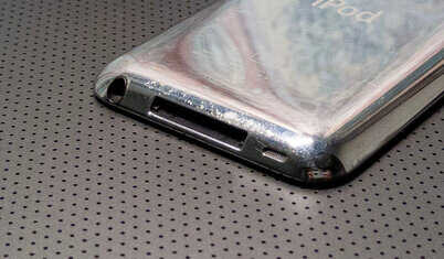 10年前的iPod Touch 4还能玩游戏!苹果就是这么牛