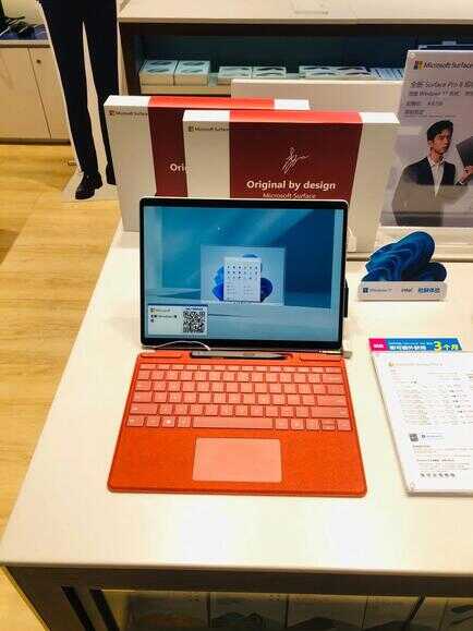 新款机型差异在哪里?微软Surface Pro 8对比Surface Pro 7评测: