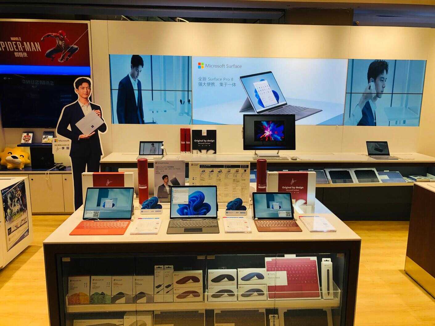 新款机型差异在哪里?微软Surface Pro 8对比Surface Pro 7评测: