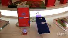 联想发布Moto Z2 Play模块手机：极致体验比性价比更重要