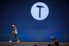 锤子坚果3怎么分屏(原来这样做就能分屏了)