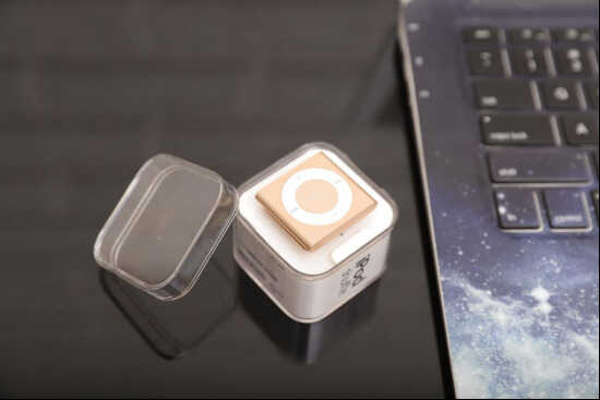 iPod shuffle 4评测,那款被称为苹果史上最纯粹的播放器