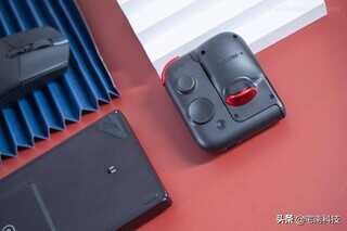 小时候的那台PSP3000,如今被我改成了这样!还能玩现在的游戏了