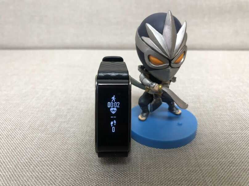 索尼G1109 Xperia Touch投影仪，触控吃鸡