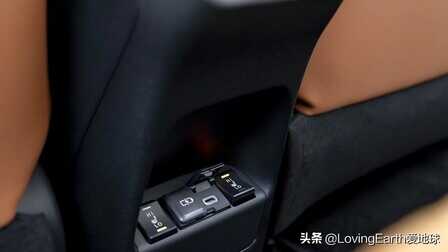 2021年雷克萨斯UX300e评测：首次涉足电动车领域