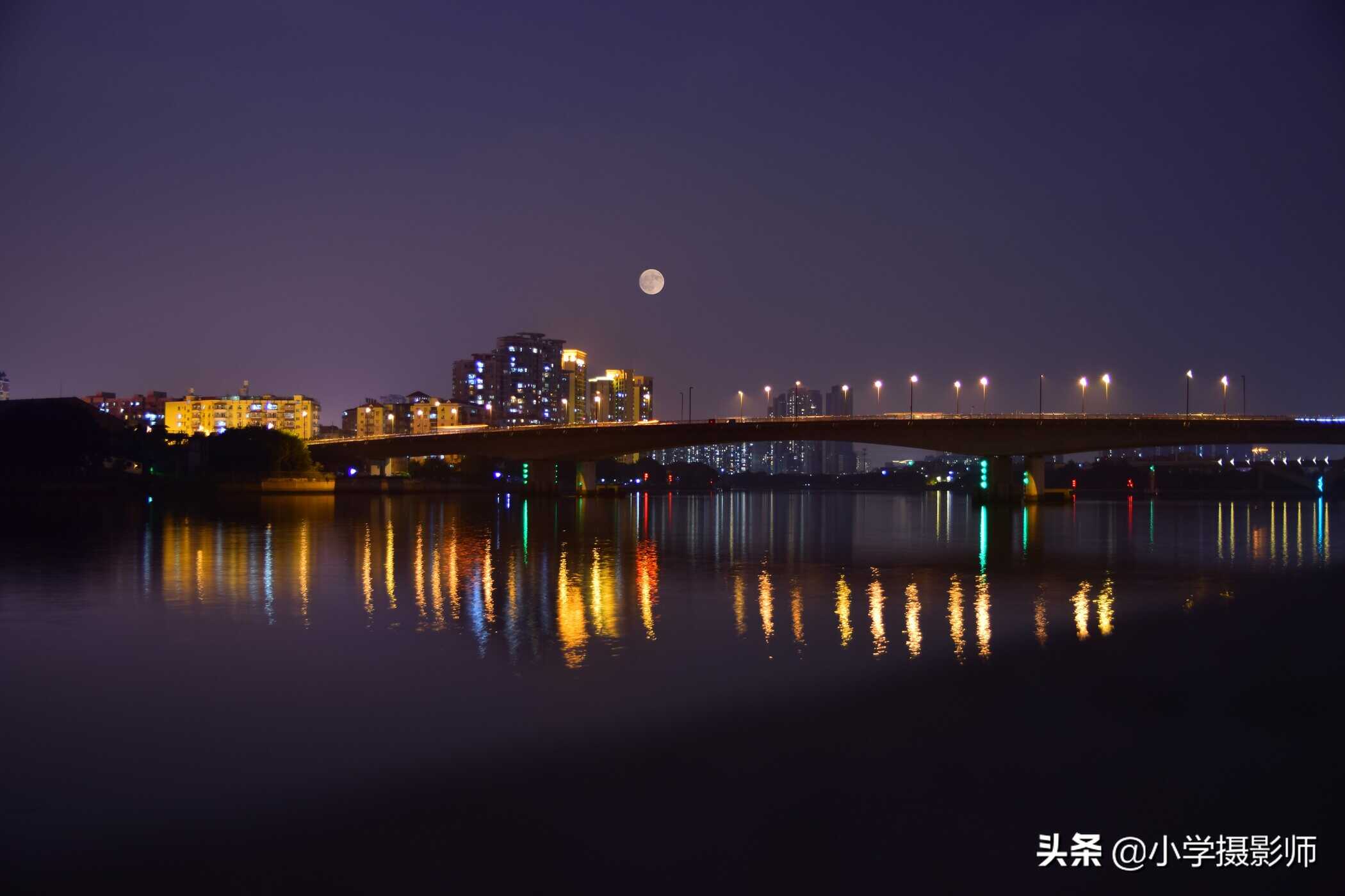 入门级“牛头”F2.8恒定大光圈只售1799元,适马17-50 F2.8
