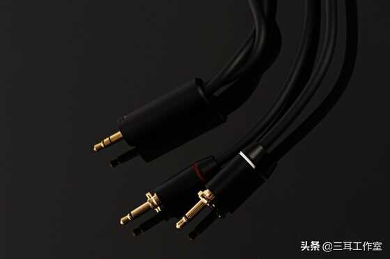 要在监听领域叫板STAX,D8000 Pro除了声音还有别的优点吗?