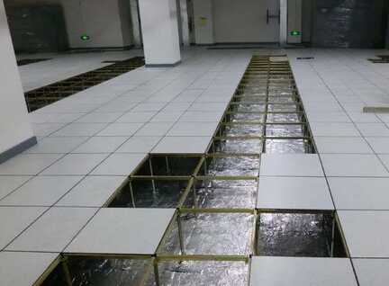 机房防静电地板如何正确施工、规范及要求,合不合理呢?